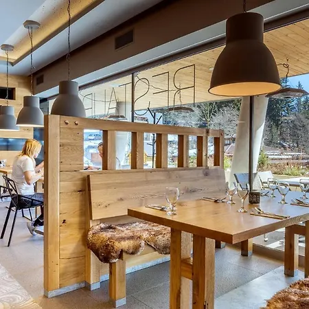 Pecr Deep Aparthotel Pec pod Snezkou