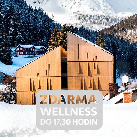 Pecr Deep Aparthotel 4*