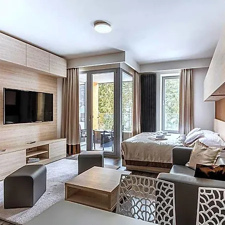 Pecr Deep شقة فندقية 4*