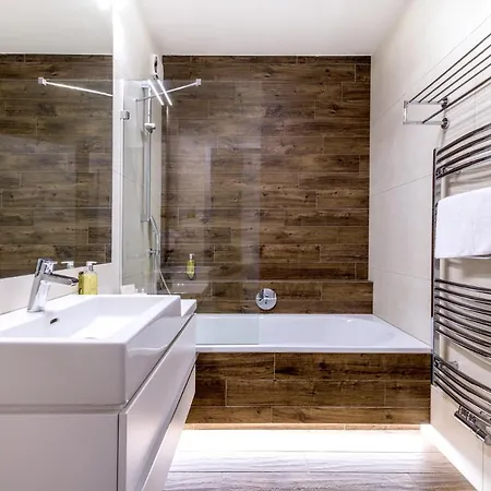 Pecr Deep アパートホテル