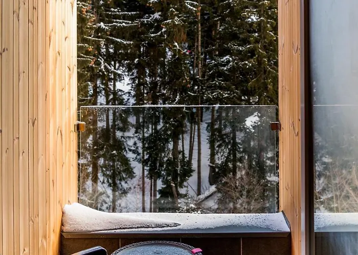 Pecr Deep Aparthotel